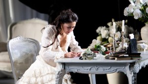 WNO-La-traviata---4