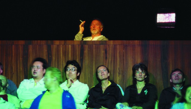 Moses-und-Aron-(Stuttgart-Opera)-Chris-Merritt-(Aron)-Photo-A_T_-Schaefer-24_jpg