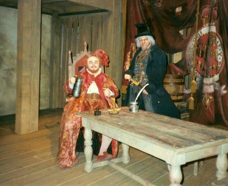 Oleg Bryjak as Falstaff