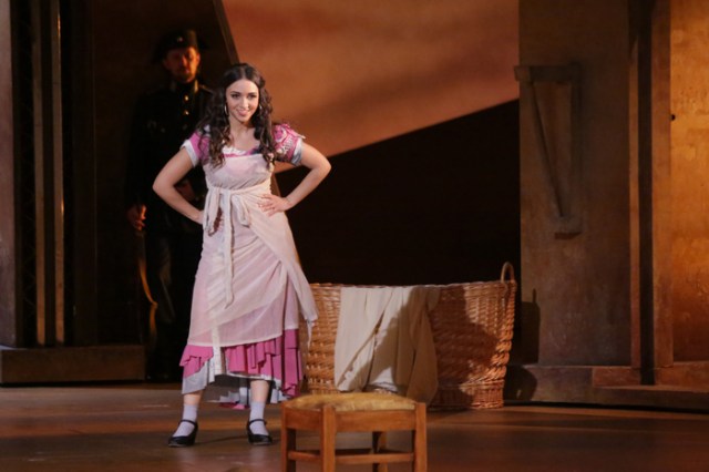 Yulia Mazurova as Carmen