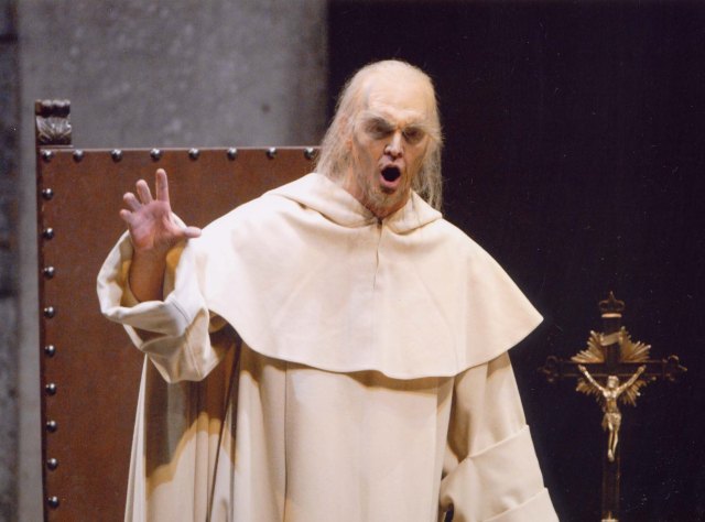 In Don Carlo at the Teatro dell'Opera of Rome